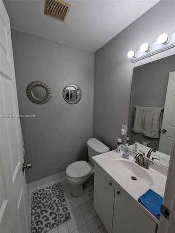 621 S 24th Ave, Hollywood, FL 33020