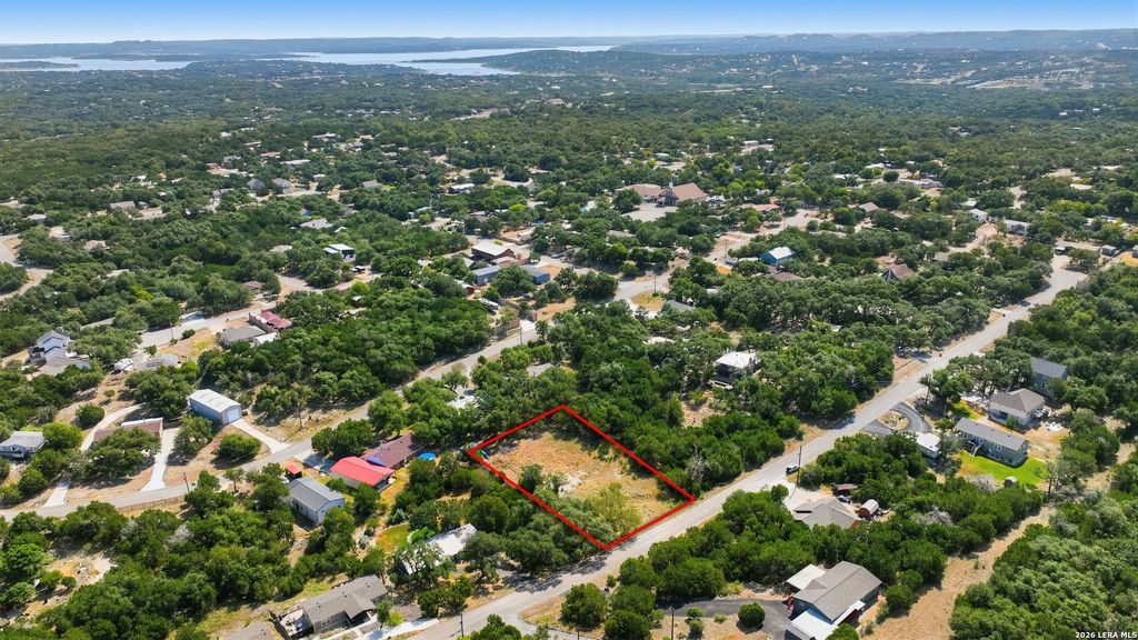 1007 Deer Run Pass, Canyon Lake, TX 78133
