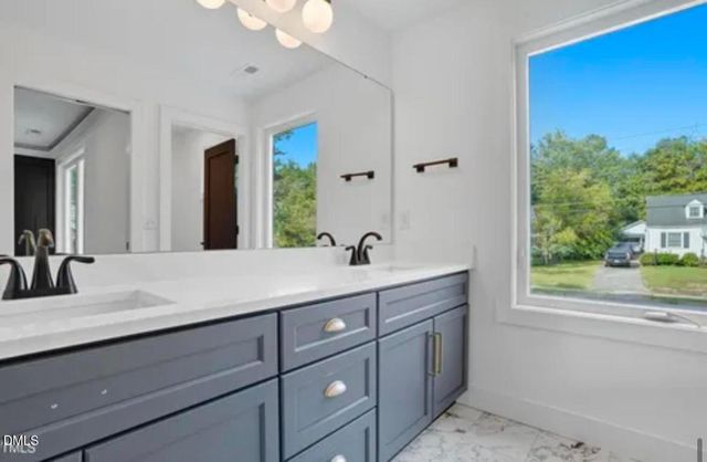 304 N King Charles Road 102, Raleigh, NC 27610