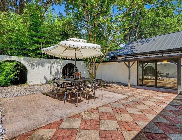 101 Cedarwood, Hot Springs, AR 71913