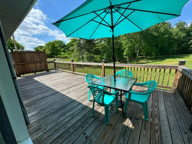 1069 Meadows Grove Road, Pine Knot, KY 42635
