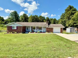 1069 Meadows Grove Road, Pine Knot, KY 42635