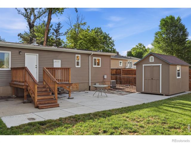 3906 Yosemite Drive, Greeley, CO 80634