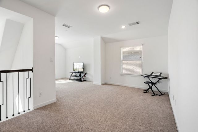 1600 Chickadee Drive, Argyle, TX 76226