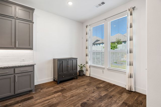 1600 Chickadee Drive, Argyle, TX 76226