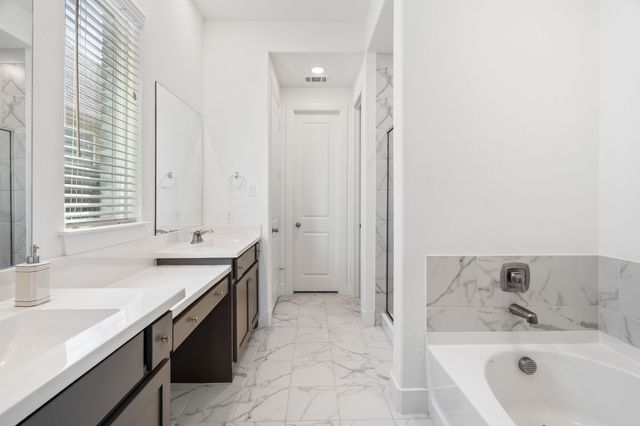 1600 Chickadee Drive, Argyle, TX 76226