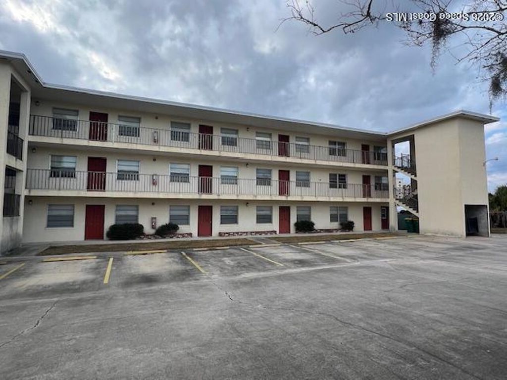 442 Magnolia Avenue 31, Merritt Island, FL 32952