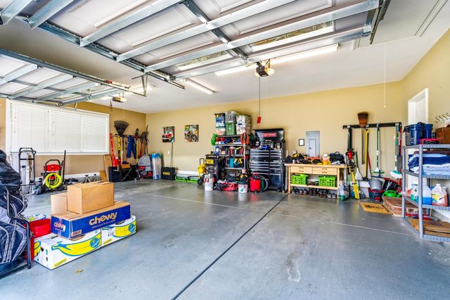 1009 Gallinule Dr., Conway, SC 29526