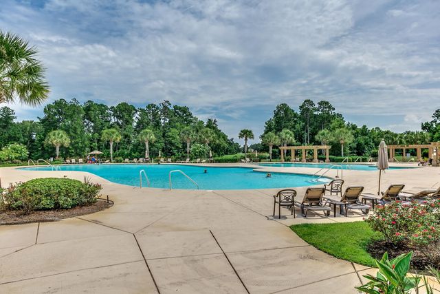 1009 Gallinule Dr., Conway, SC 29526