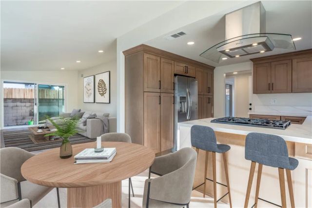 16931 S Raymond Avenue, Gardena, CA 90247