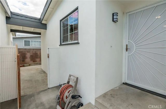 16931 S Raymond Avenue, Gardena, CA 90247
