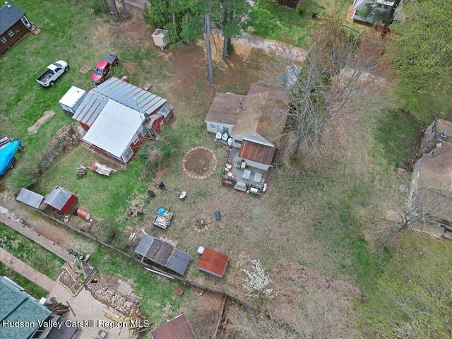 124 Mohawk Avenue, Broadalbin, NY 12025