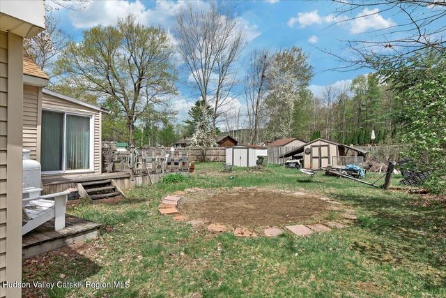 124 Mohawk Avenue, Broadalbin, NY 12025