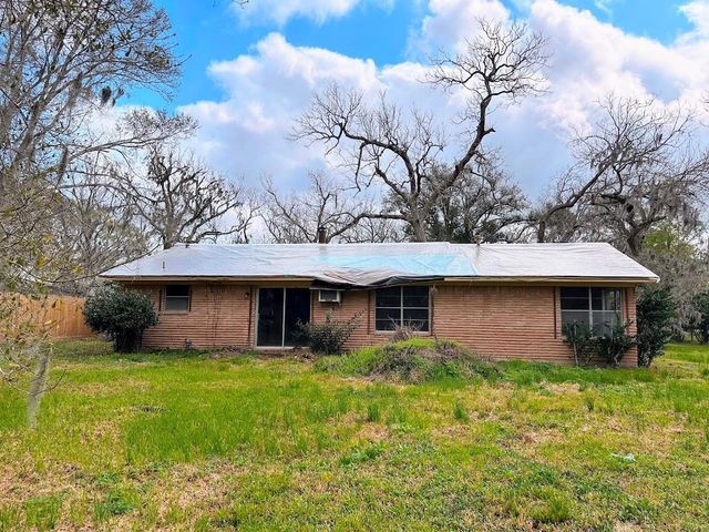 3415 County Road 361, Brazoria, TX 77422