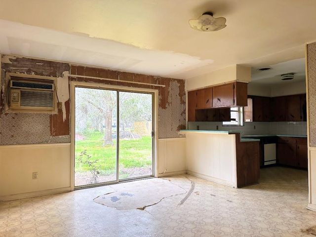 3415 County Road 361, Brazoria, TX 77422