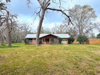 3415 County Road 361, Brazoria, TX 77422