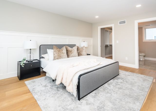 308 Newton Street 1B, Waltham, MA 02453