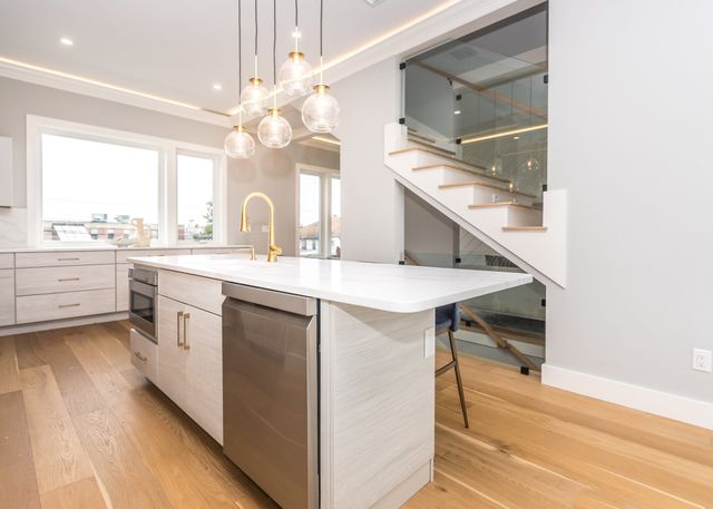 308 Newton Street 1B, Waltham, MA 02453
