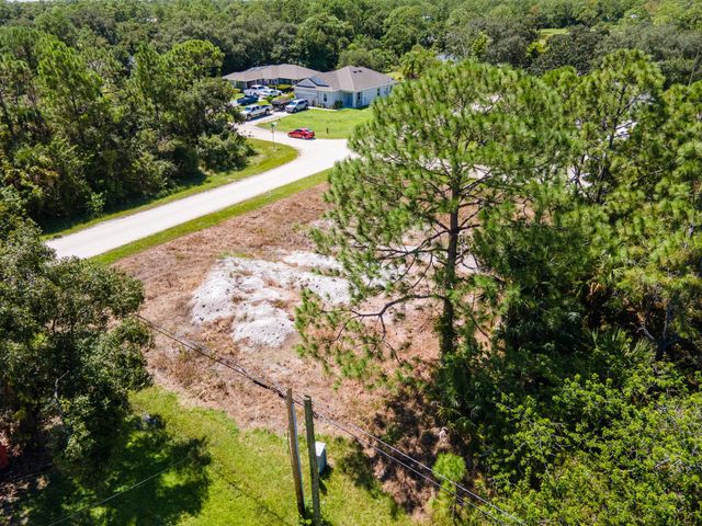 9216 103rd Court, Vero Beach, FL 32967