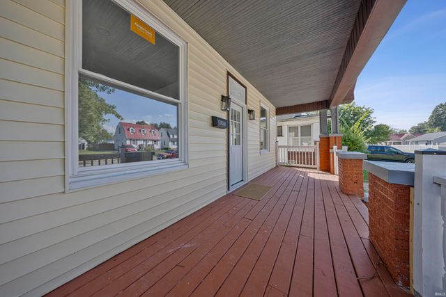 823 Monroe Avenue, Evansville, IN 47713