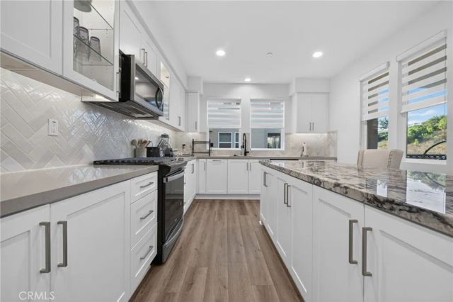 169 Hideaway loop, Mission Viejo, CA 92692
