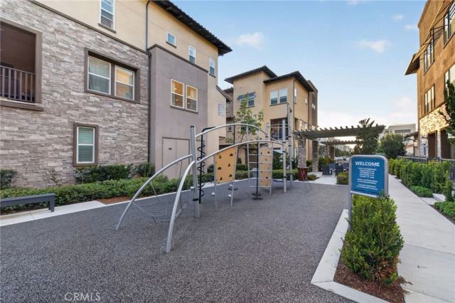 169 Hideaway loop, Mission Viejo, CA 92692
