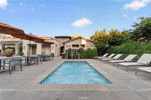 169 Hideaway loop, Mission Viejo, CA 92692