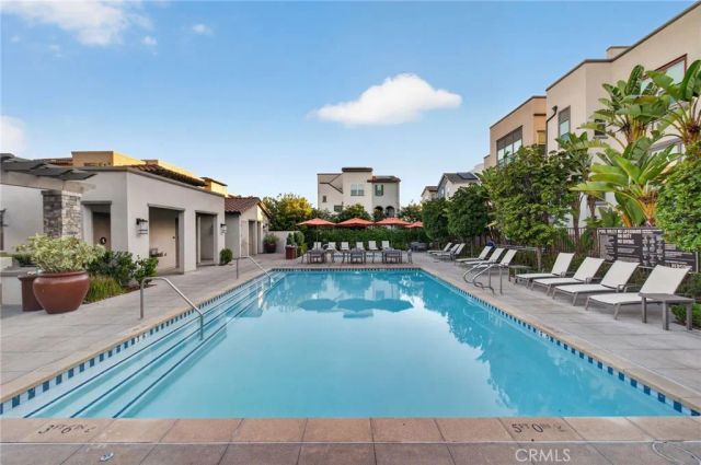 169 Hideaway loop, Mission Viejo, CA 92692