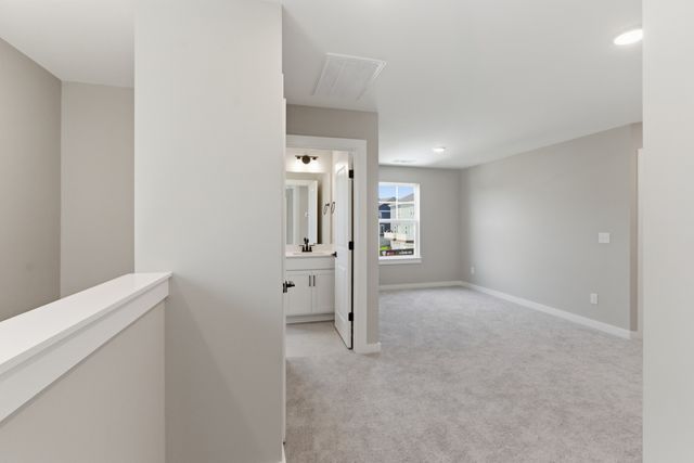 4001 Gaskill Dr, Smyrna, TN 37167
