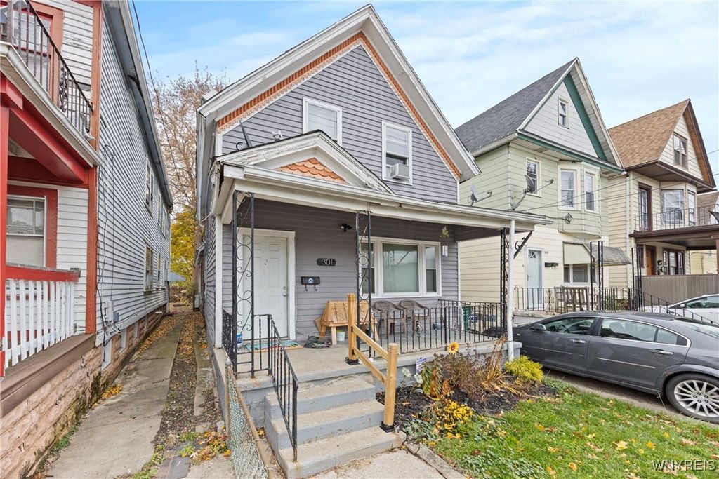 301 Plymouth Avenue, Buffalo, NY 14213