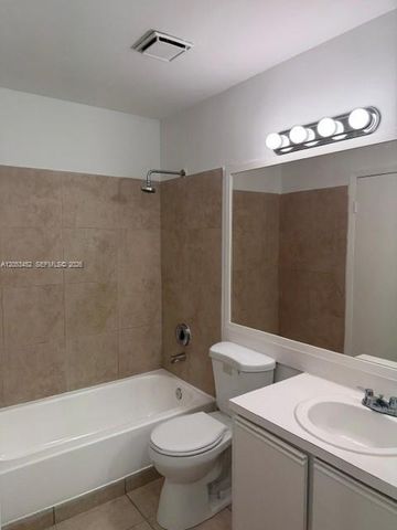 18314 NW 68th Avenue K, Hialeah, FL 33015