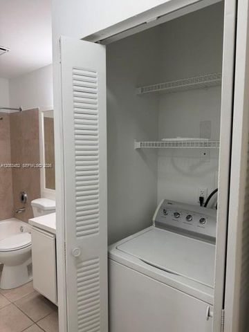 18314 NW 68th Avenue K, Hialeah, FL 33015