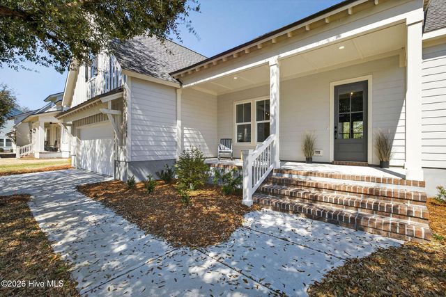 5988 Gray Squirrel Path, Southport, NC 28461