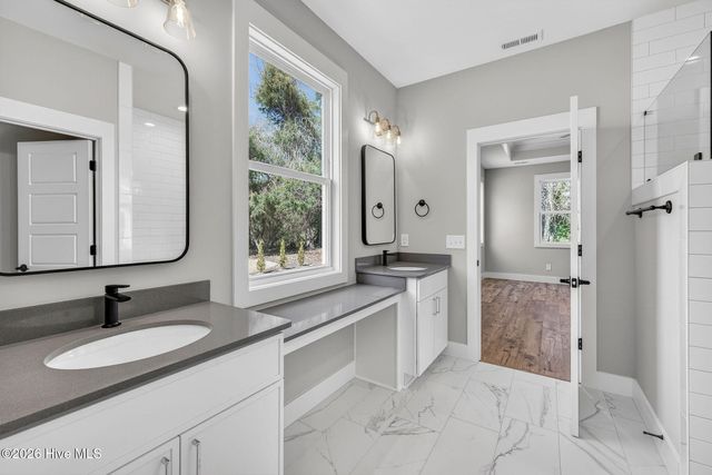 5988 Gray Squirrel Path, Southport, NC 28461