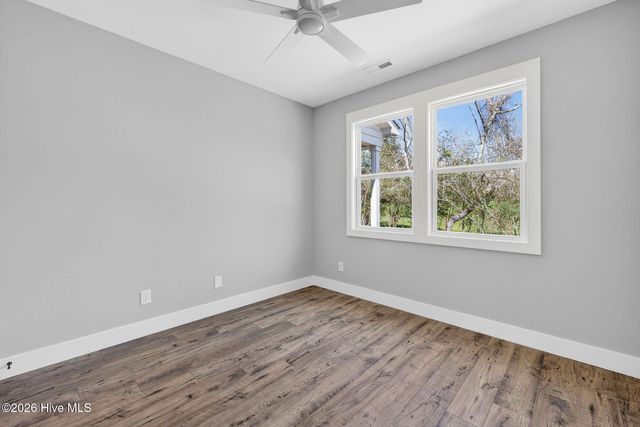 5988 Gray Squirrel Path, Southport, NC 28461