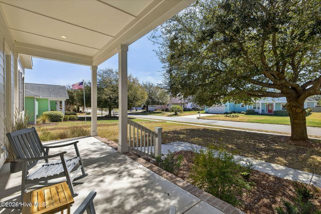 5988 Gray Squirrel Path, Southport, NC 28461