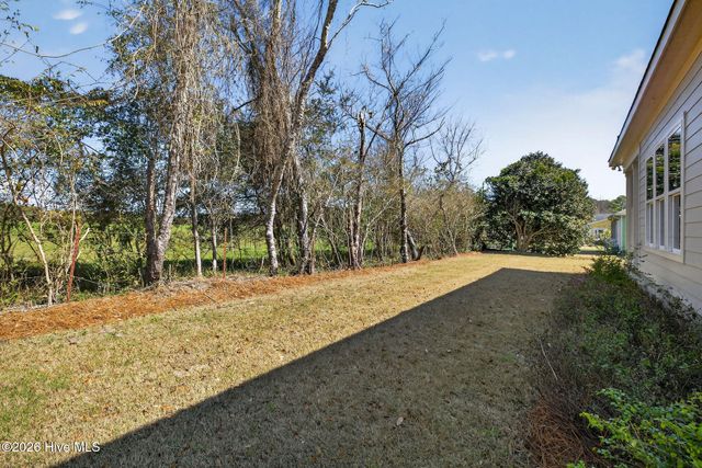 5988 Gray Squirrel Path, Southport, NC 28461