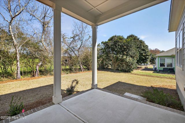 5988 Gray Squirrel Path, Southport, NC 28461