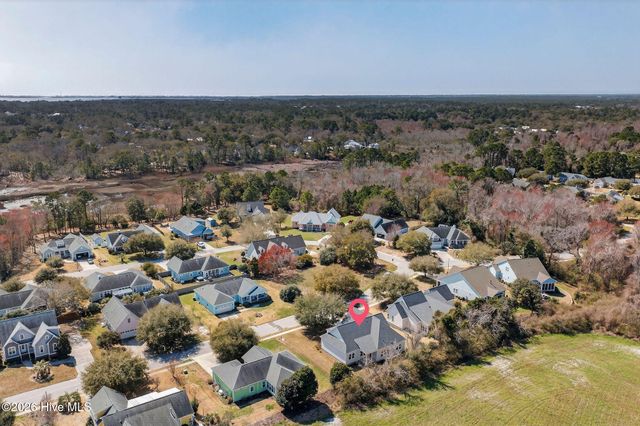 5988 Gray Squirrel Path, Southport, NC 28461