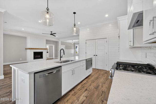 5988 Gray Squirrel Path, Southport, NC 28461