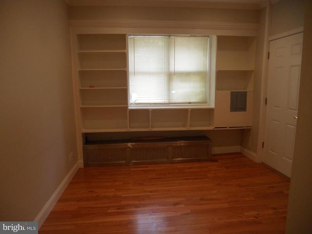 502 S 4TH ST, Philadelphia, PA 19147