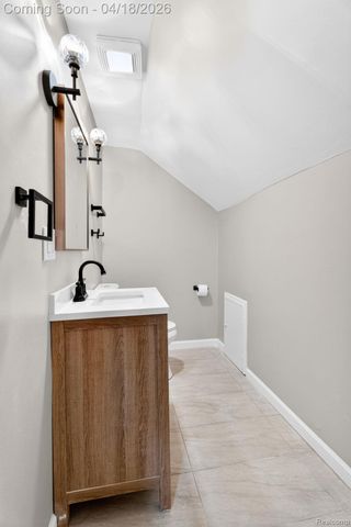 15800 Saint Marys Street, Detroit, MI 48227