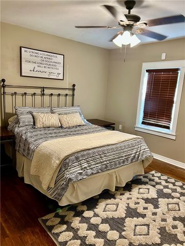 2502 W 12th Street, Russellville, AR 72801