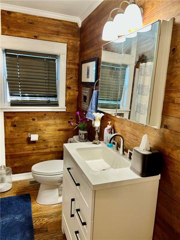 2502 W 12th Street, Russellville, AR 72801