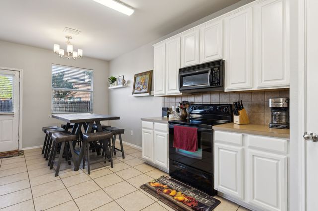 1905 Caddo Springs Drive, Fort Worth, TX 76247