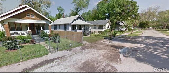 1403 N 54th Street, East St Louis, IL 62204