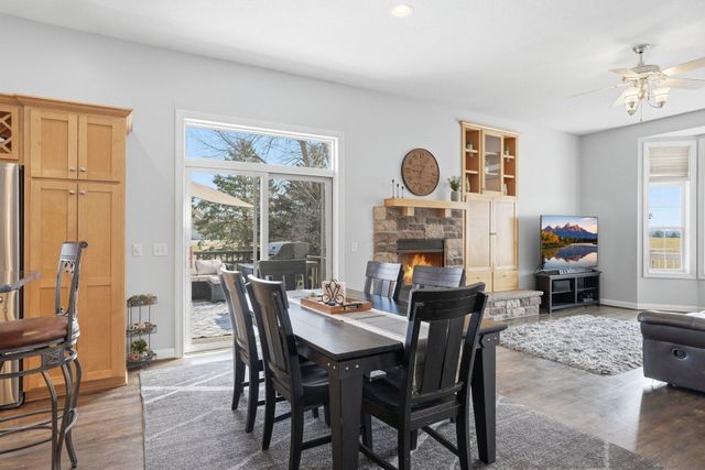 10140 Deer Haven Court, Lakeville, MN 55044