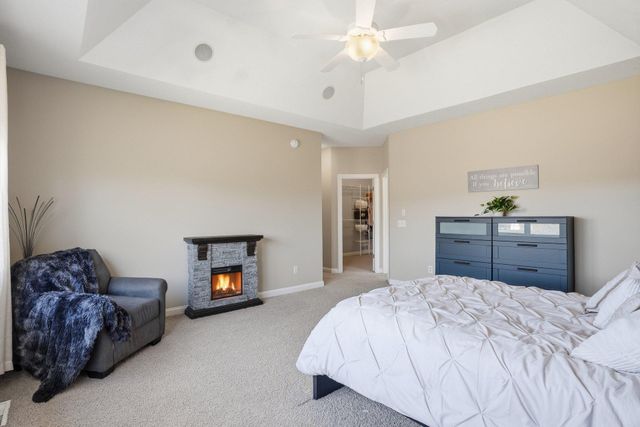 10140 Deer Haven Court, Lakeville, MN 55044