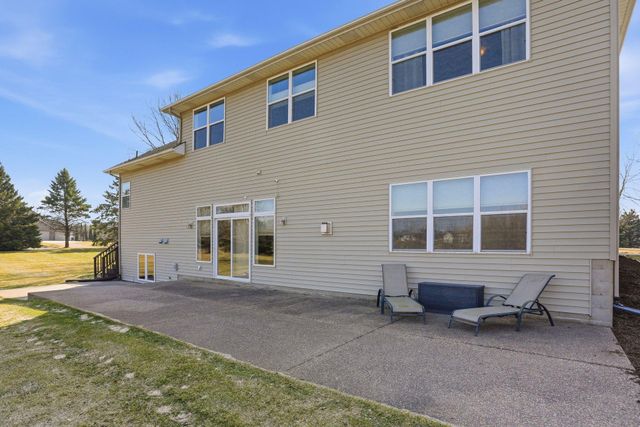 10140 Deer Haven Court, Lakeville, MN 55044