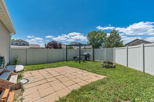 244 W VINEYARD WAY, Saratoga Springs, UT 84045